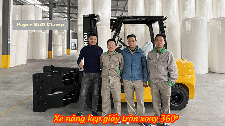 Xe nâng kẹp giấy tròn xoay 360 độ