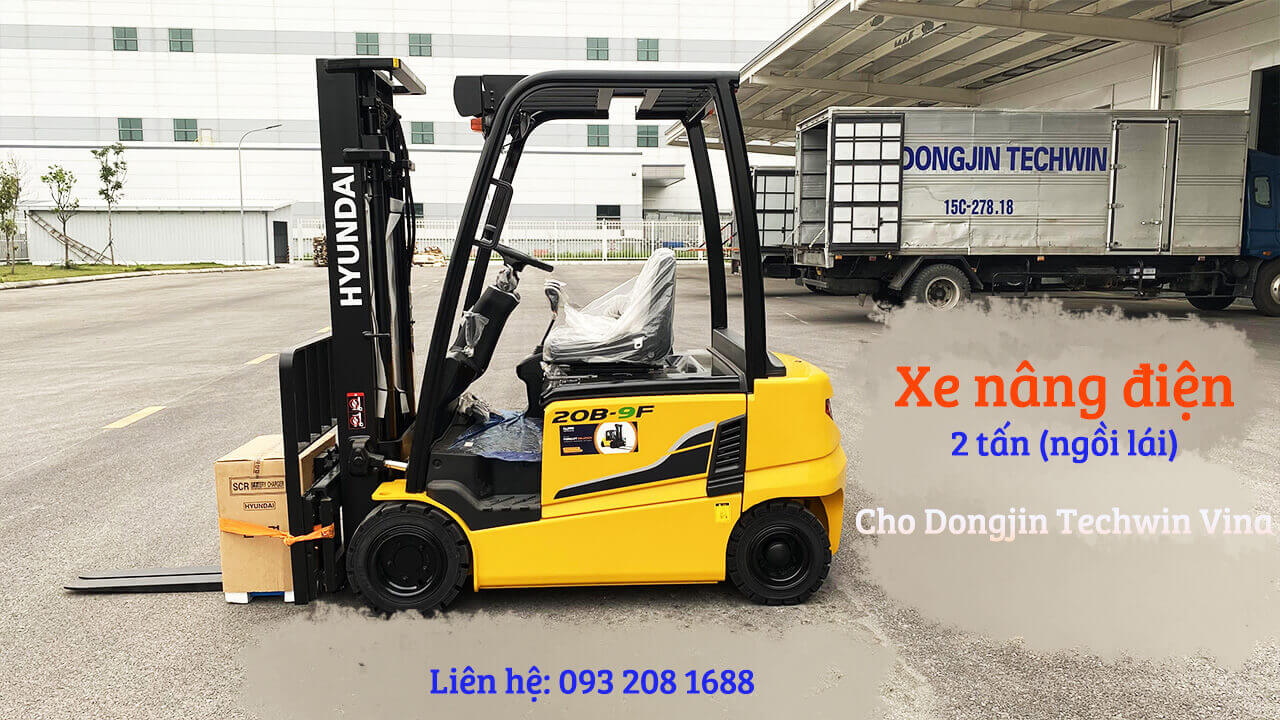 Xe nâng điện 2 tấn cho nhà máy sản xuất linh kiện